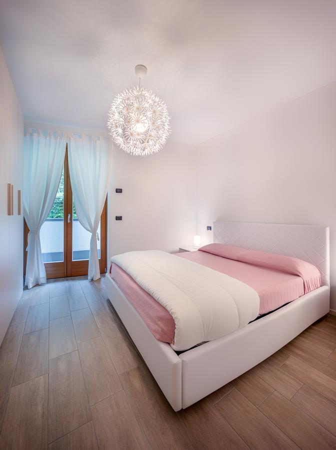 Residenza Finestra Sul Parco Apartamento Comano Terme Exterior foto