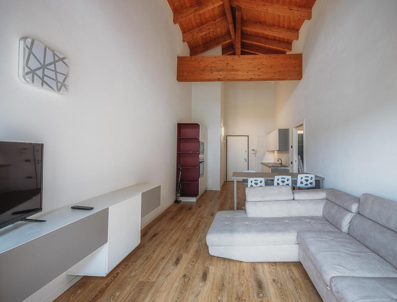 Residenza Finestra Sul Parco Apartamento Comano Terme Exterior foto